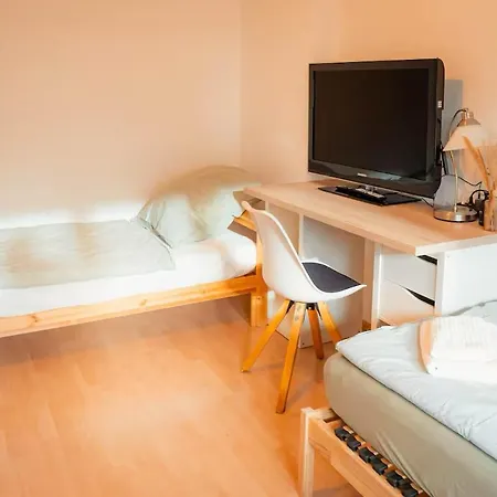 Reservieren Wir Bieten Den Gleichen Preis N4 Centrally Located 3-room With Balcony Or Individual