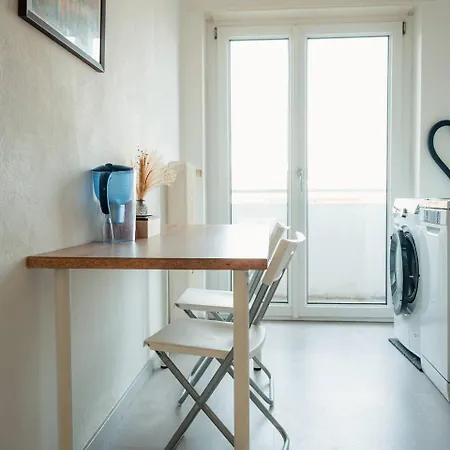 Reservieren Wir Bieten Den Gleichen Preis N4 Centrally Located 3-room With Balcony Or Individual كارلسروه