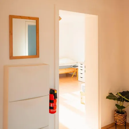 شقة Reservieren Wir Bieten Den Gleichen Preis N4 Centrally Located 3-room With Balcony Or Individual